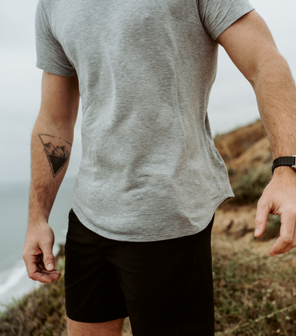T-shirt in bambù Swift con orlo curvo - Sandstone