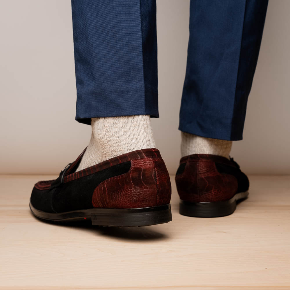 Hugo Wine / Black