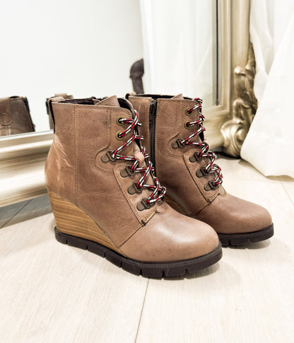 Stivale Joana in Taupe