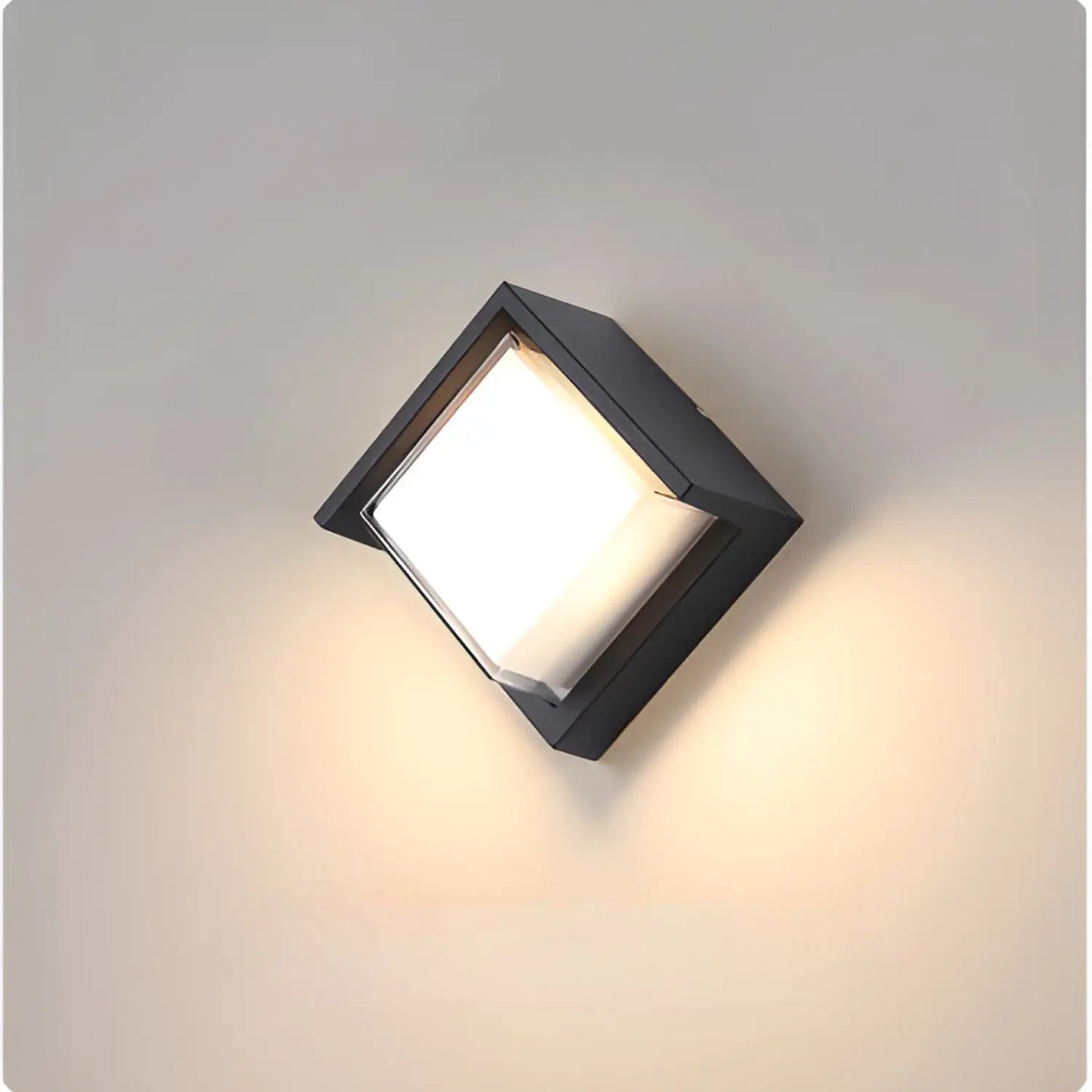 LED-vägglampa med PIR-rörelsesensor och vattentät