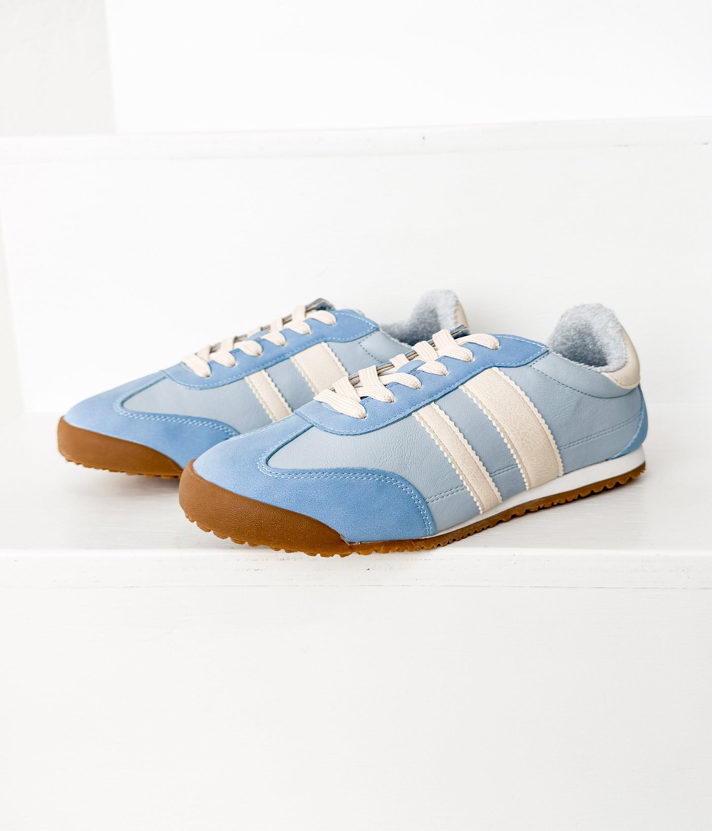 Sneaker Madrid in azzurro chiaro