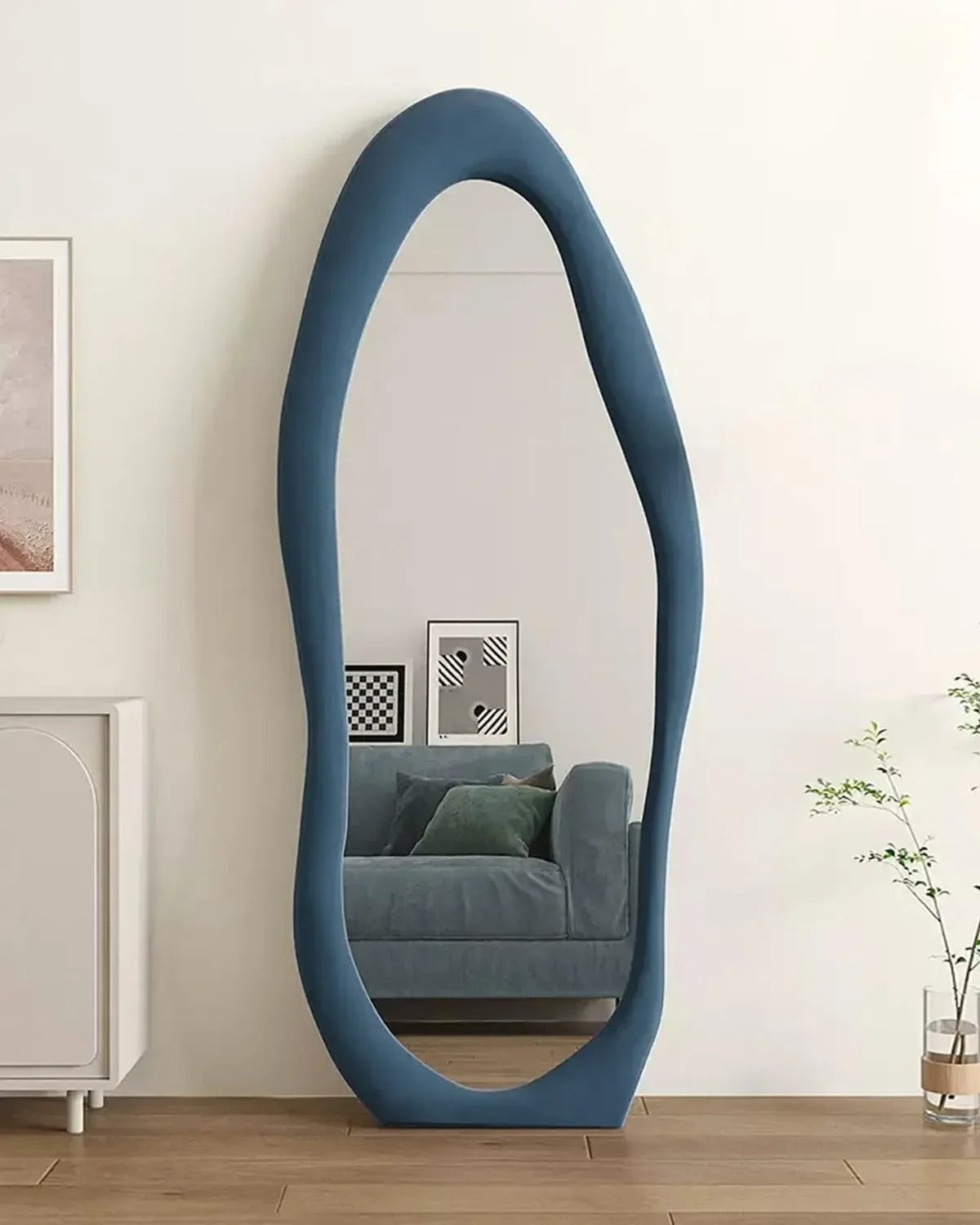 Velvet Wavy Mirror