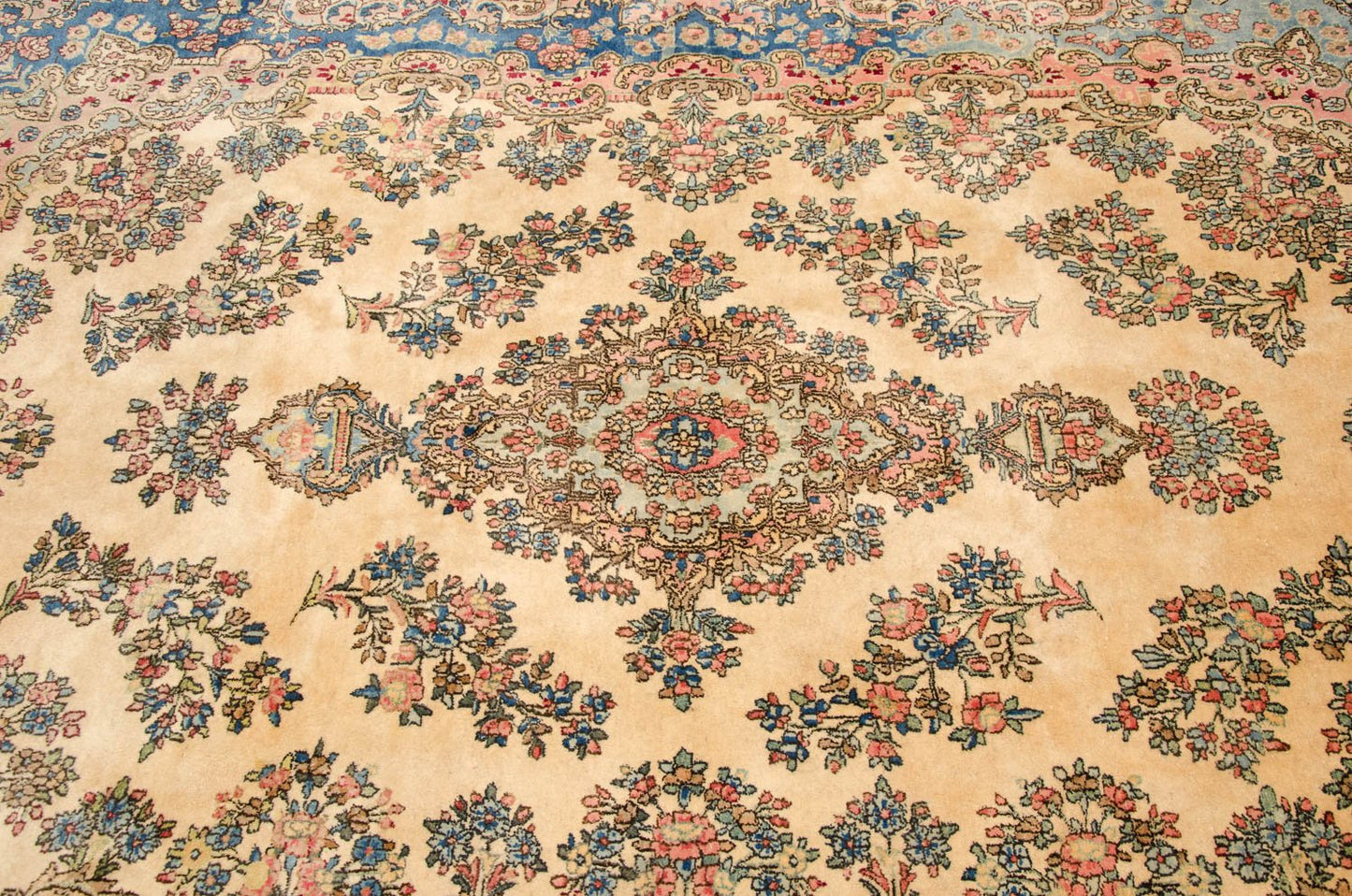 6x9 Vintage Fine Kerman Carpet