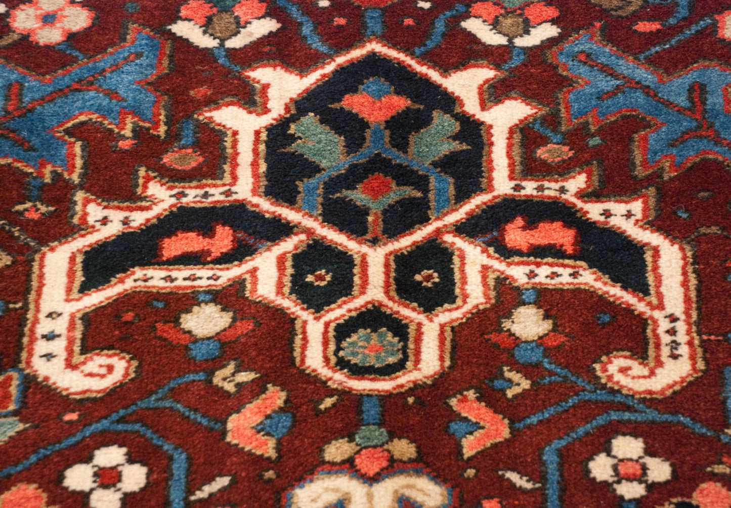 11.5x14 Vintage Heriz Carpet