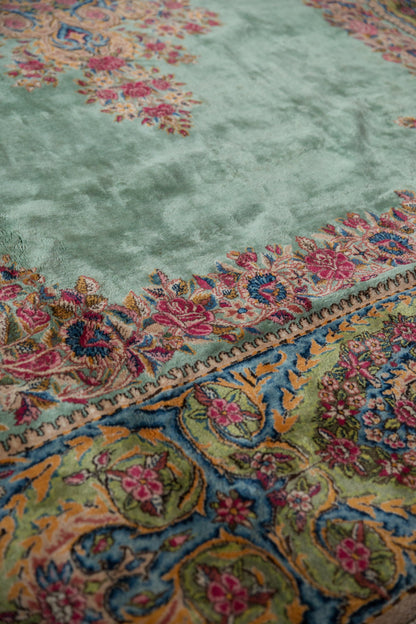 9.5x13.5 Vintage Kerman Carpet