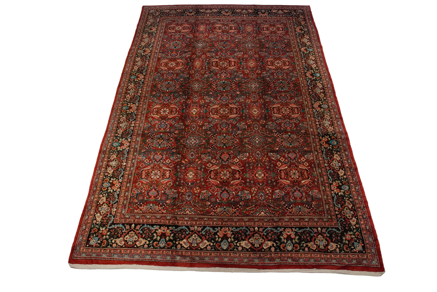 12.5x19 Vintage Mahal Carpet