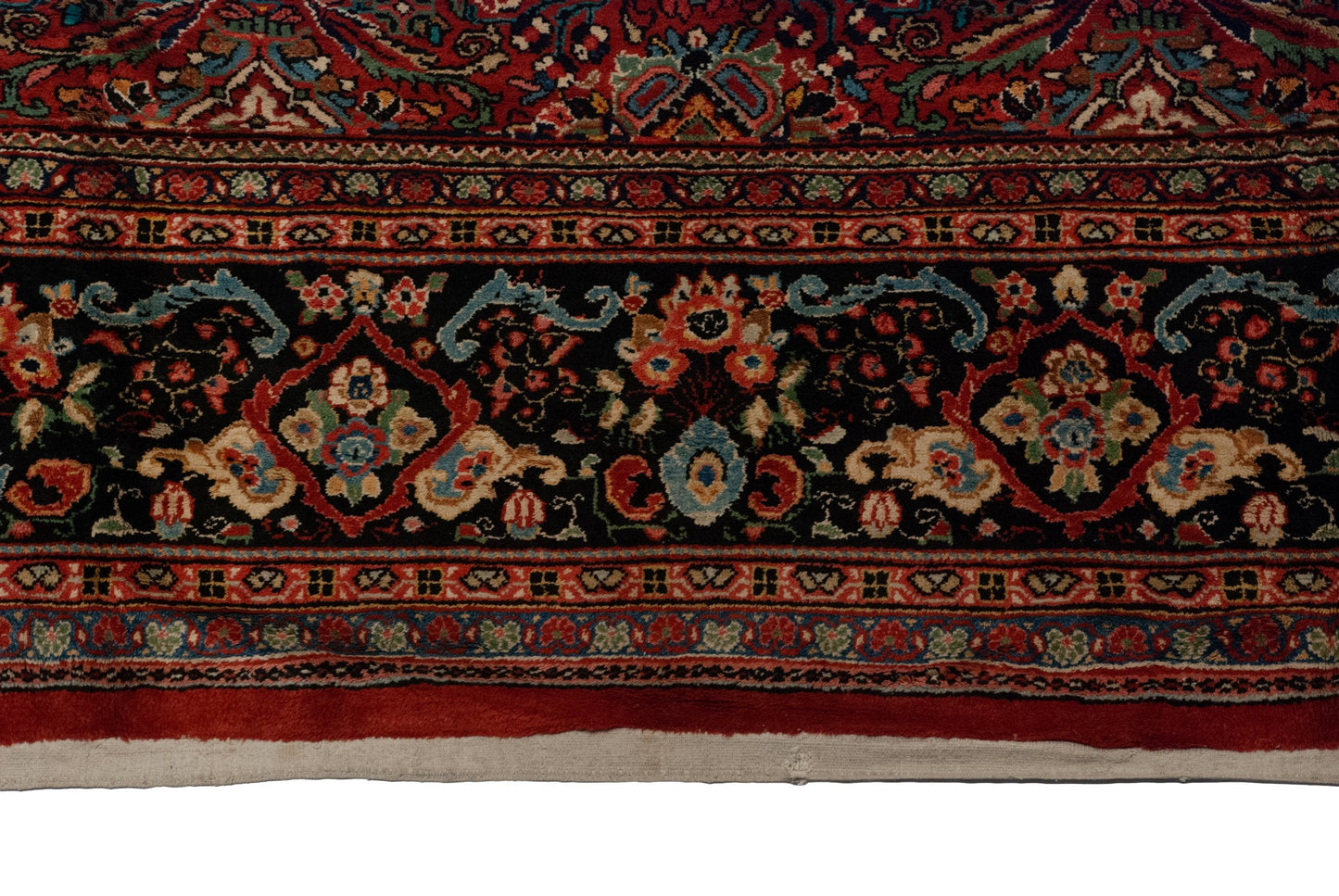 12.5x19 Vintage Mahal Carpet