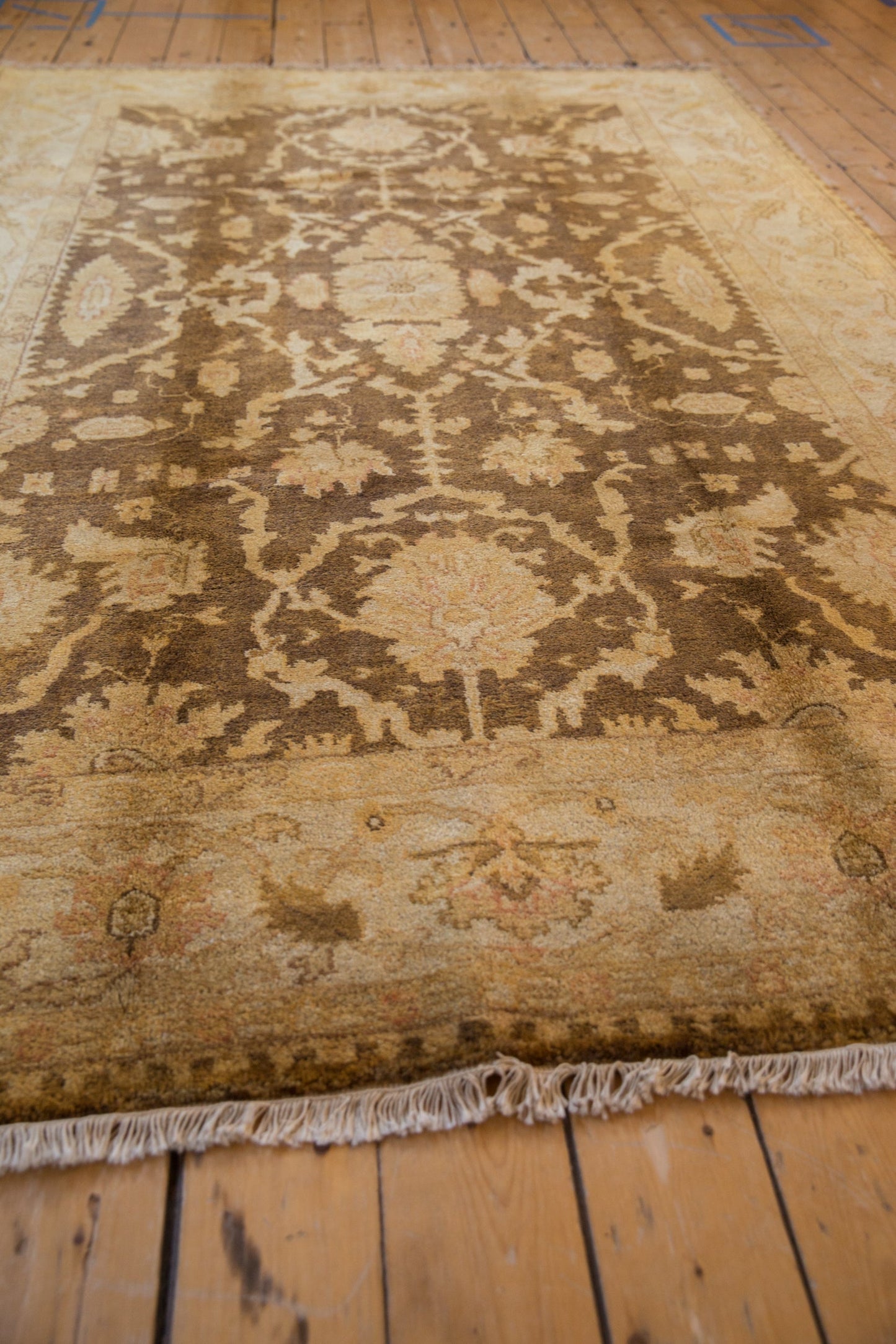 6x9.5 Gold Wash Indian Oushak Design Carpet
