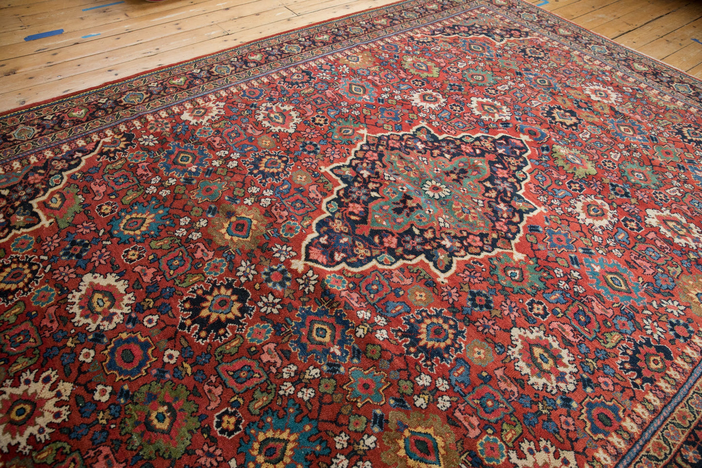 8x11.5 Vintage Mahal Carpet