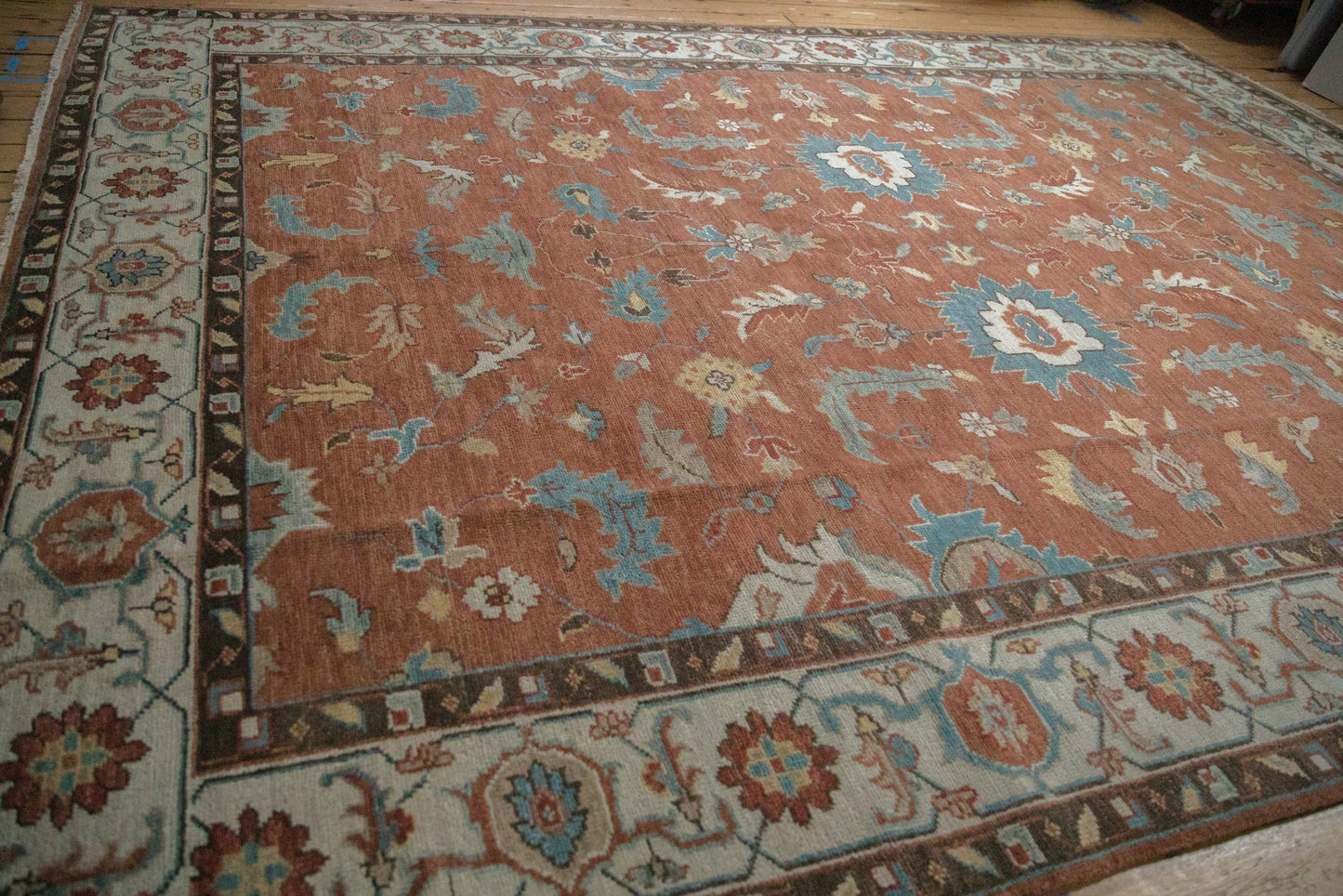 10x13.5 Indian Mahal Design Carpet