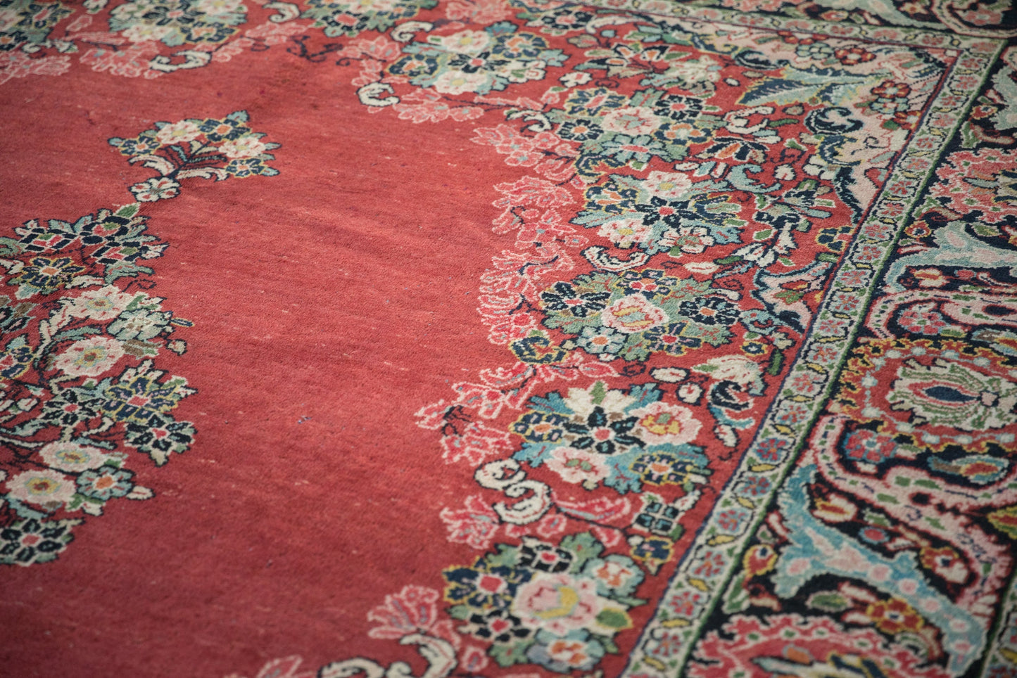 9x12 Vintage Arak Carpet