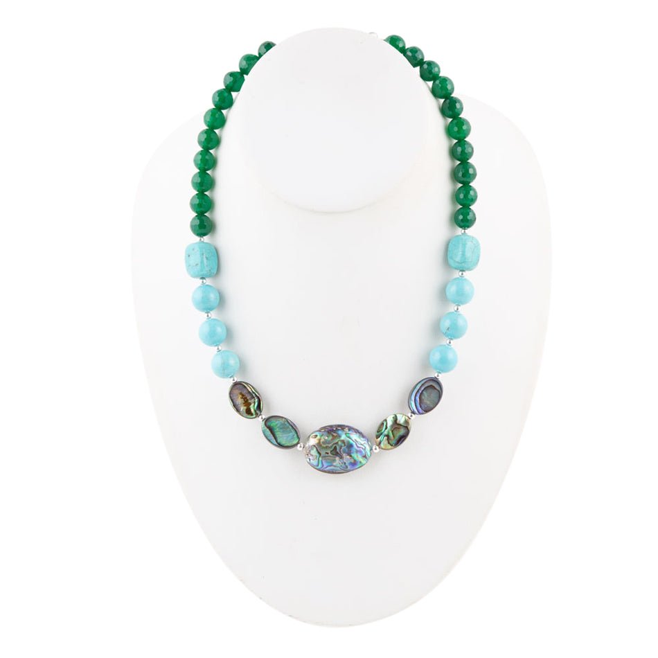 Collana di perline in onice verde brillante oceanico e abalone blu