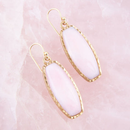 Orecchini lunghi Odyssey in opale rosa e bronzo