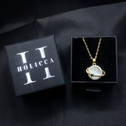 Collana con opale del pianeta Saturno