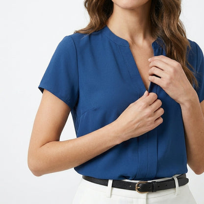 Elegant Plus Size Chiffon Blouse | Versatile Summer Style - View 9