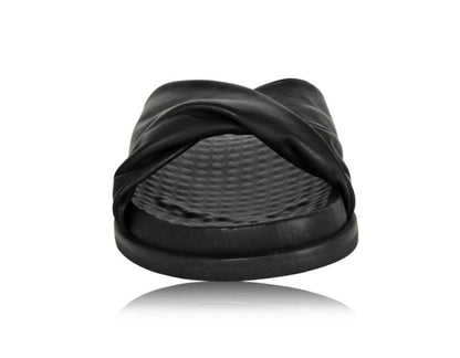 Sadie Black Nappa Suave