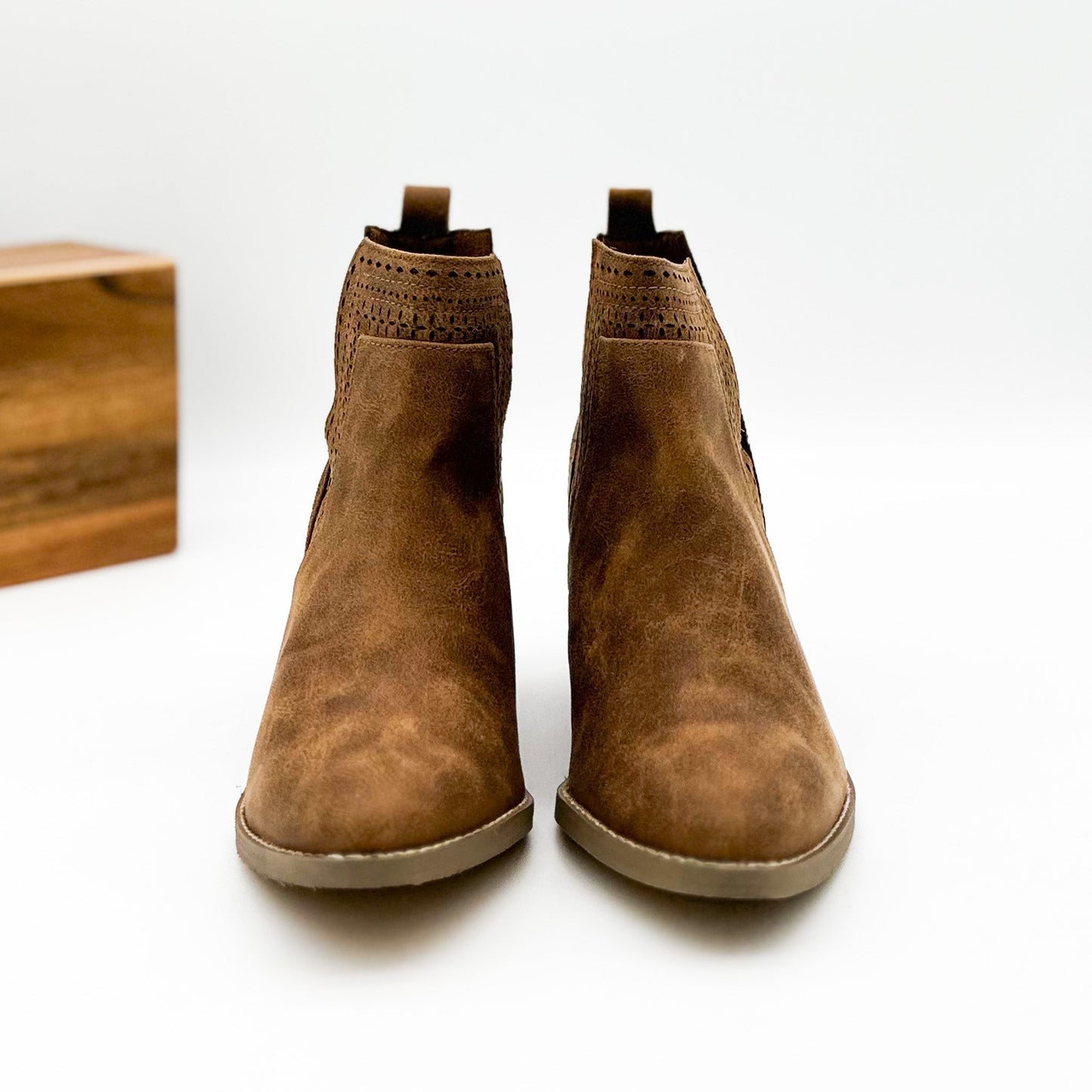 Botki Shaina w kolorze camel