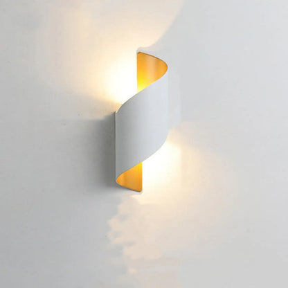Enkel utomhus-LED-lampa med elegant vattentät design