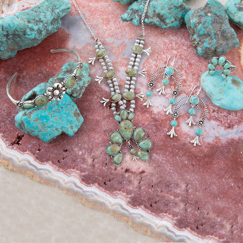 Squash Blossom Statement Blå Turkos och Sterlingsilver Halsband