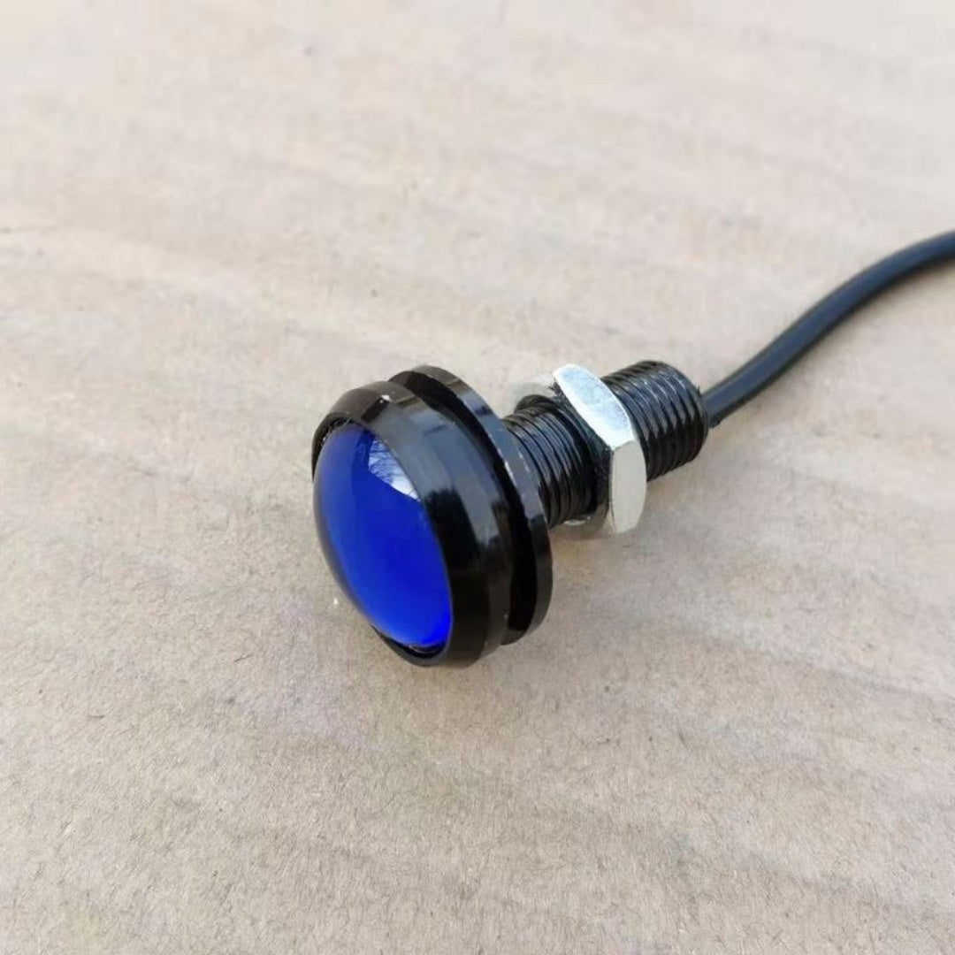 Luce per auto Eagle Eye per esterno elegante con aggiornamento faro LED