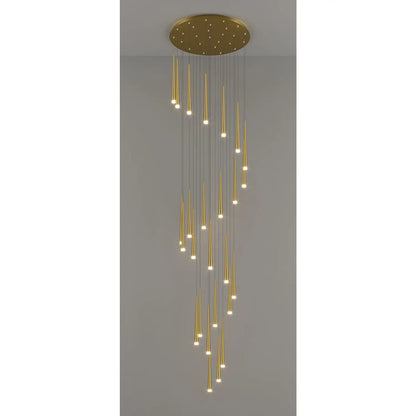 Stilfull och lång ljuskrona för trappa med sammansatt ringdesign
