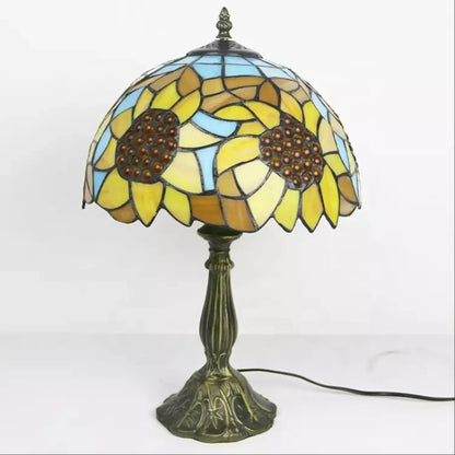 Solros Tiffany-lampa med livfullt glasarbete