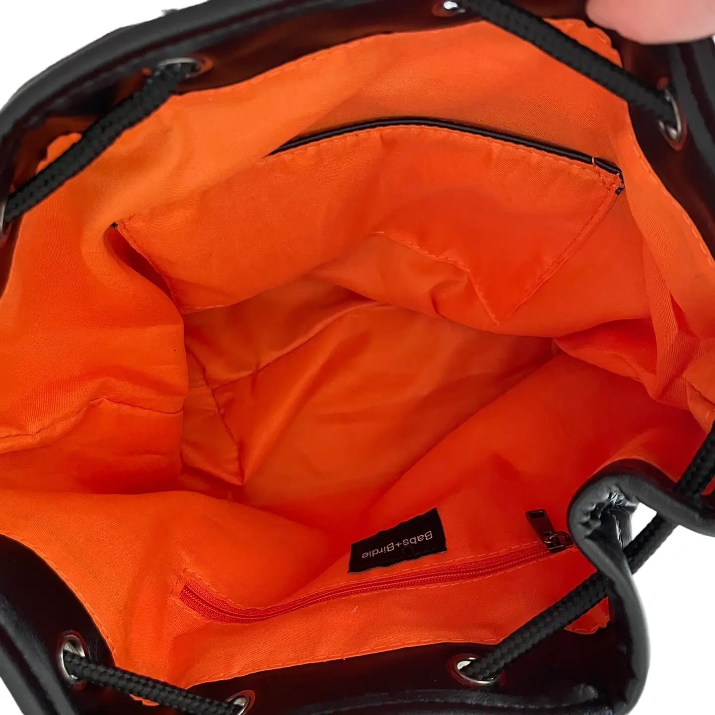 La Borsa a Secchiello Sutton Puffer | 3 Opzioni di Colore
