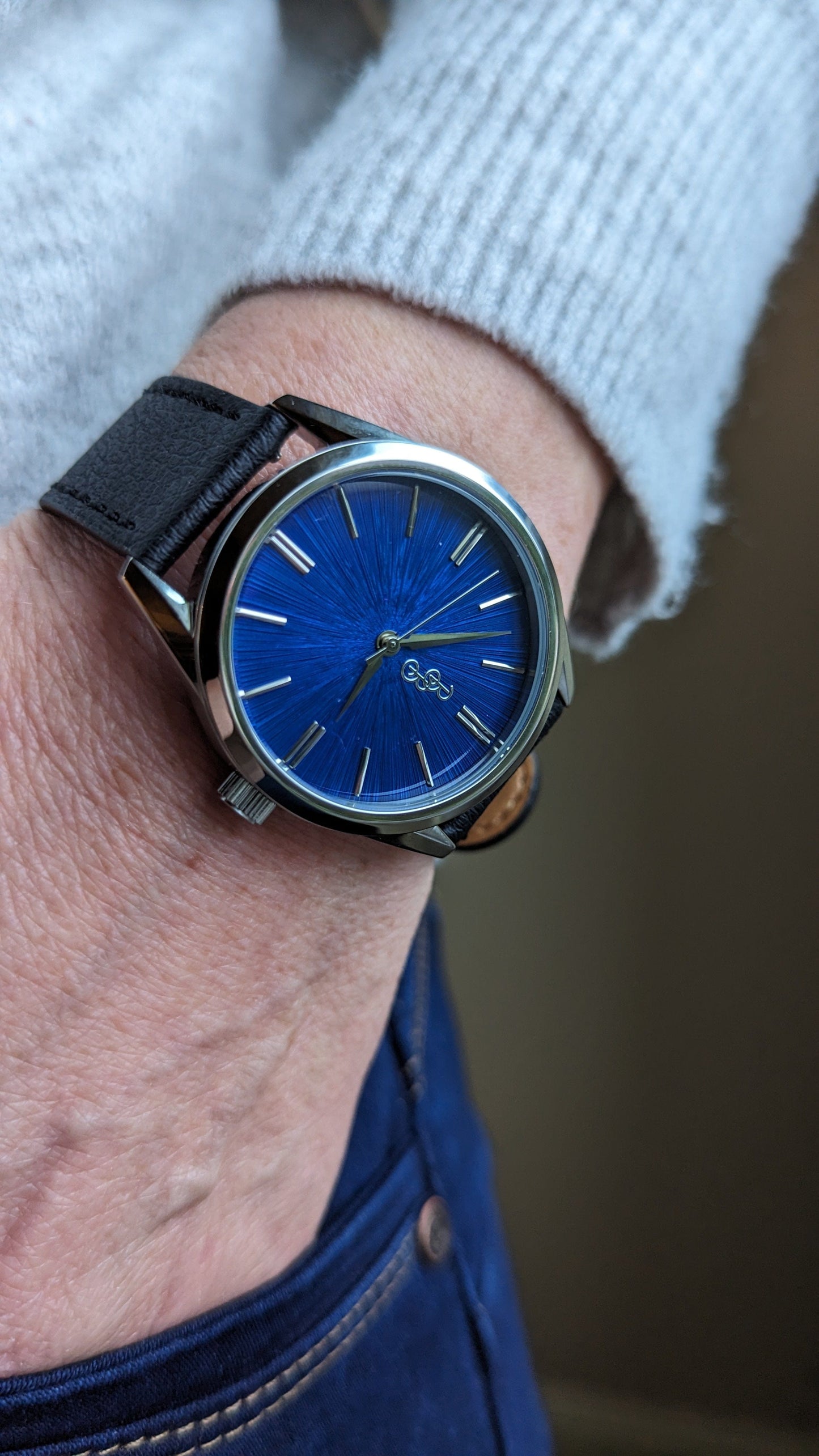 Niebieski zegarek Sunburst