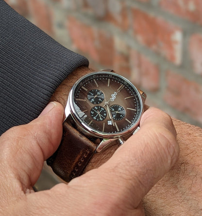 Brązowy Retro Chronograf