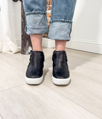 Timmibelle sneakersy na koturnie w kolorze czarnym