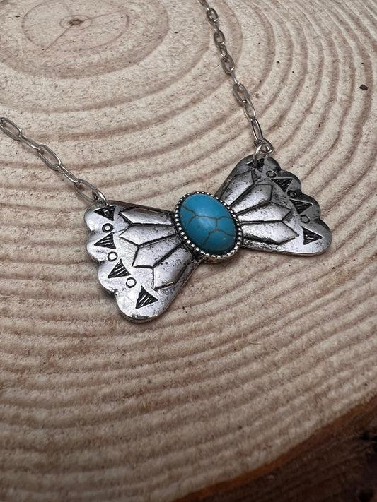 Western-Fliege und Halskette mit künstlichem Türkis - 18 Zoll + 3