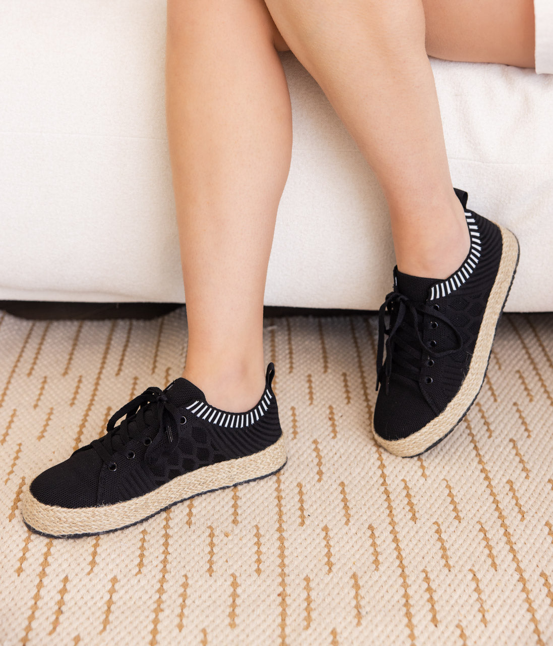 Sneakersy Yaras w kolorze czarnym